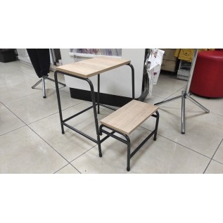 Стільчик - драбинка з відкидним щаблем для продавця